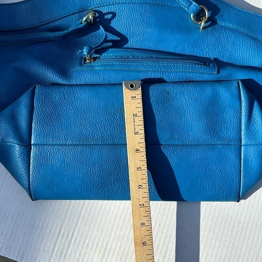 Preloved Olivia + joy  blue tote  bag, double strap gold hardware - Picture 7 of 9